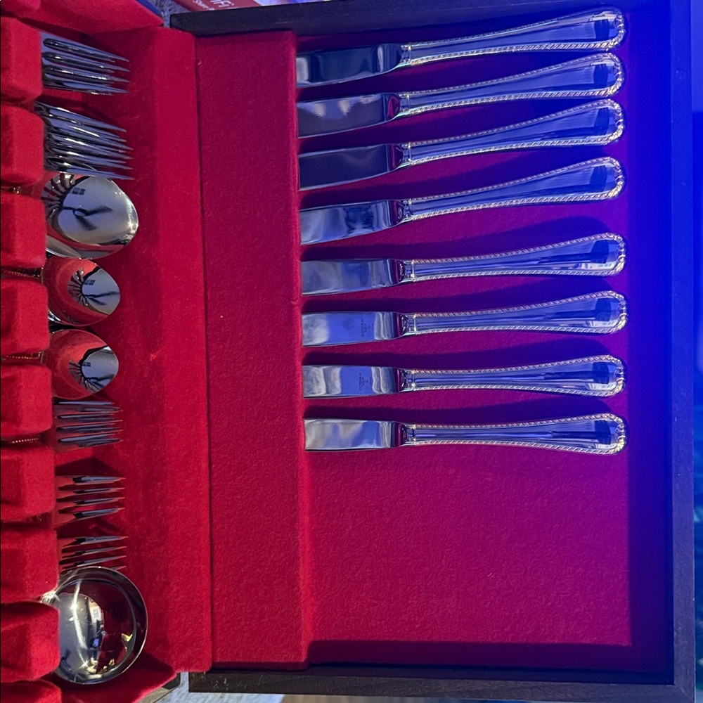 Gorham Aureate Gold Plated Stainless Cutlery Set - Picture 3 of 6